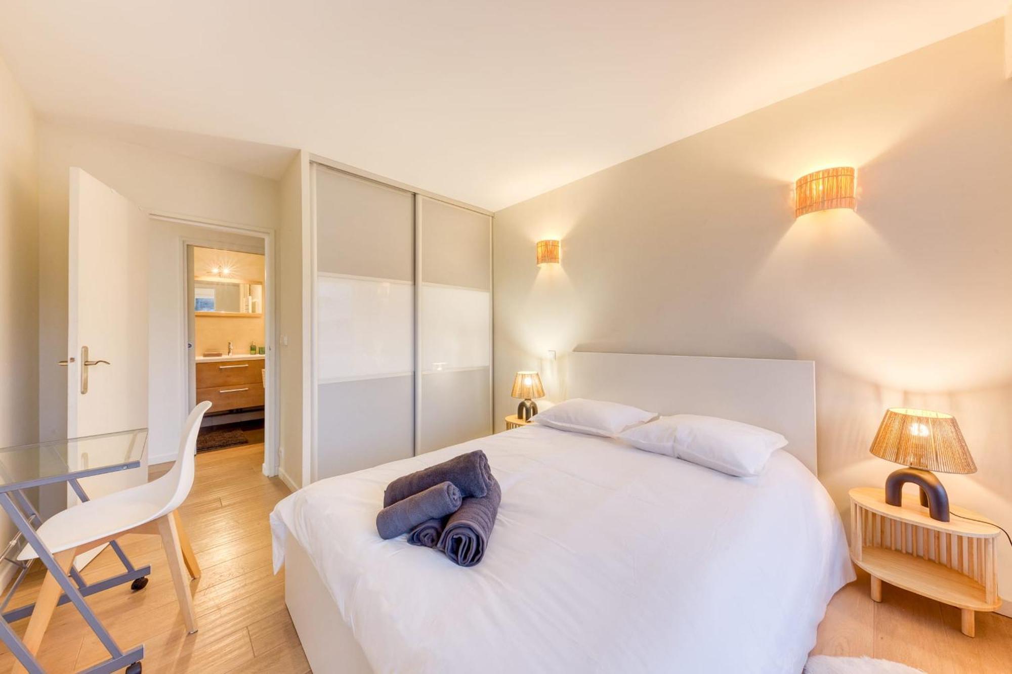 Sèvres Grand Appartement Spacieux - Proche Paris מראה חיצוני תמונה